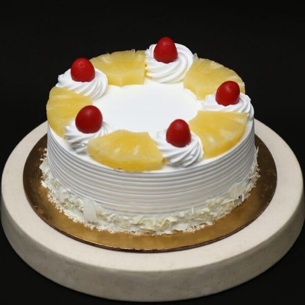 PINEAPPLE CAKE(2)