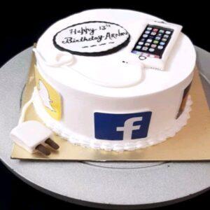 Facebook Customized Cake